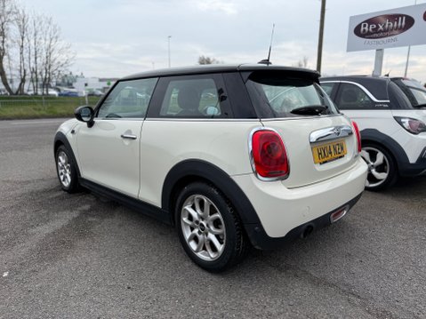 Mini Hatch COOPER 7