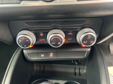 Audi A1 1.4 TFSI Sport Sportback S Tronic Euro 5 (s/s) 5dr 36