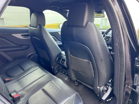 Jaguar F-Pace 2.0 D180 R-Sport Auto AWD Euro 6 (s/s) 5dr 35