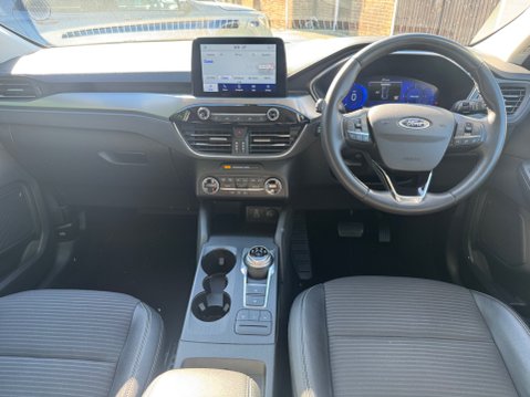 Ford Kuga TITANIUM EDITION ECOBLUE 9