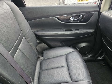 Nissan X-Trail 2.0 X-Trail Tekna dCi 4x4 CVT 4WD 5dr 51
