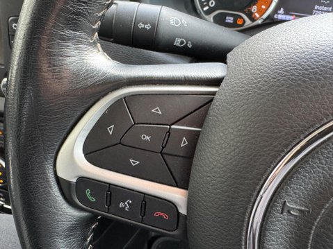 Jeep Renegade 1.4T MultiAirII Limited Euro 6 (s/s) 5dr 27