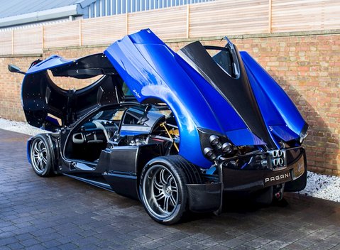 Pagani Huayra 12