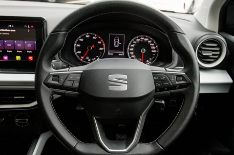 SEAT Arona TSI SE TECHNOLOGY 20