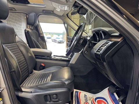 Land Rover Discovery 3.0 Discovery HSE TD6 Auto 4WD 5dr 41
