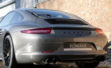 Porsche 911 (991) Carrera GTS 27