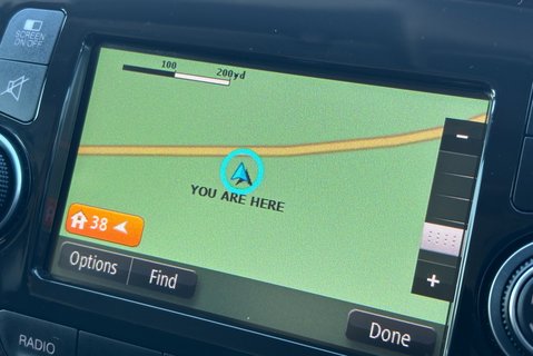 Peugeot Boxer 333 L1 H1 120 ps BlueHdi Professional - Sat Nav & Air Con 16