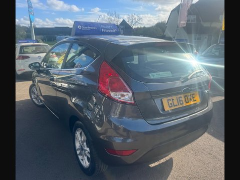 Ford Fiesta 1.25 Zetec Euro 6 3dr 5