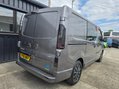 Vauxhall Vivaro 5