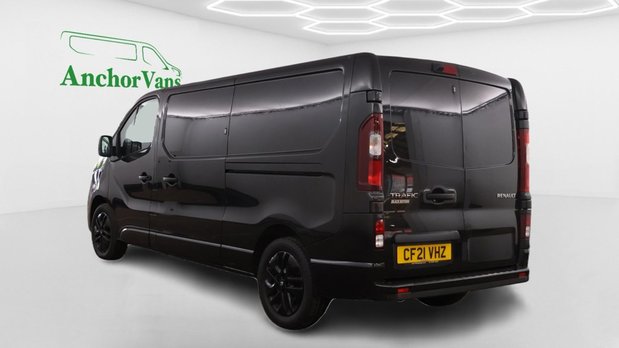 Renault Trafic LWB L2H1 Low Roof LL30 Air Con Alloys Sensors Cam EURO 6 6