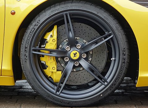 Ferrari 458 Speciale 27