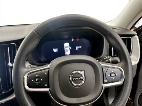 Volvo XC60 2.0h T6 Recharge 18.8kWh Inscription Expression SUV 5dr Petrol Plug-in Hybr 13