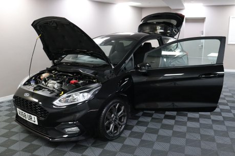 Ford Fiesta ST-LINE 16