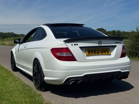 Mercedes-Benz C Class 6.2 C63 AMG Auto 2dr 4