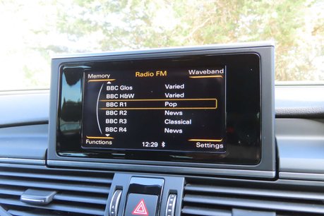 Audi A6 2.0 TDI ultra S line Estate 5dr Diesel S Tronic Euro 6 (s/s) (190 ps) 11