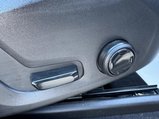 Volvo XC60 2.0 D4 R-Design AWD Euro 6 (s/s) 5dr 38