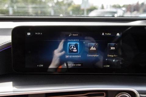 Mercedes-Benz EQC EQC 400 4MATIC AMG LINE PREMIUM PLUS 32