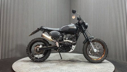 Herald Motor Co Maverick 2019 ONLY 1K SPARES OR REPAIR ENDURO PROJECT BIKE 125CC