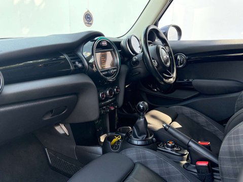 Mini Hatch 2.0 Cooper S 5dr 58