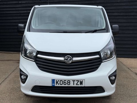 Vauxhall Vivaro 1.6 Vivaro 2700 Sportive CDTi 17