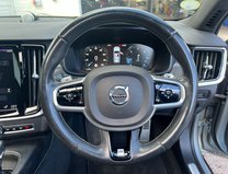 Volvo V90 2.0 D5 PowerPulse R-Design Pro Estate 5dr Diesel Auto AWD Euro 6 (235 ps) 20