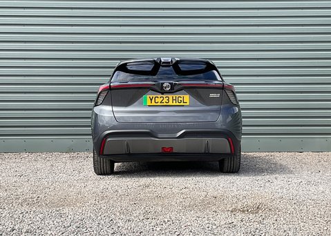 MG MG4 EV 64kWh TROPHY 8