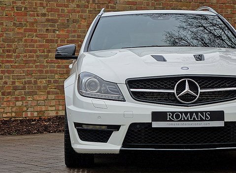 Mercedes-Benz C Class AMG Estate Edition 507 22