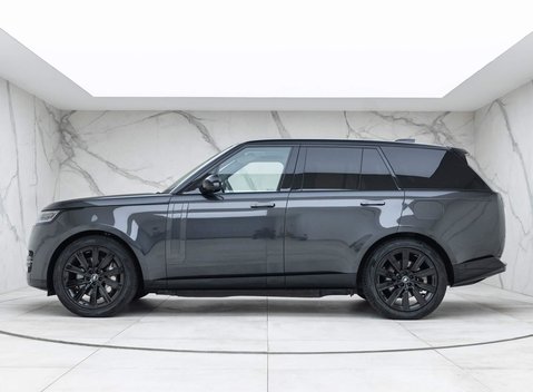 Land Rover Range Rover P440e HSE 3