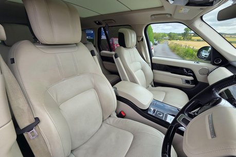 Land Rover Range Rover 3.0 SD V6 Vogue Auto 4WD Euro 6 (s/s) 5dr 6