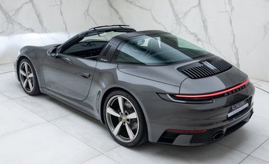 Porsche 911 Targa 4 (992) 15