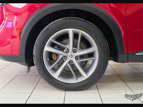 MG HS 1.5 T-GDI 16.6kWh Exclusive Auto Euro 6 (s/s) 5dr 64