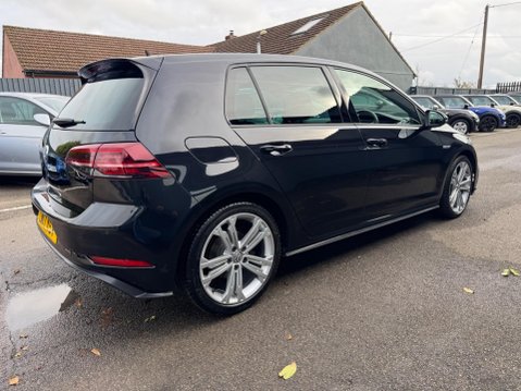 Volkswagen Golf GTD TDI DSG 16