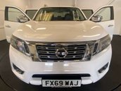 Nissan Navara 2.3 Navara Tekna dCi Auto 4WD 5dr 8