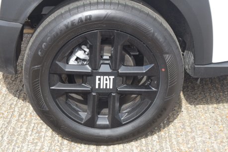 Fiat Grande Panda 1.2 Hybrid 48V 110 Icon 4
