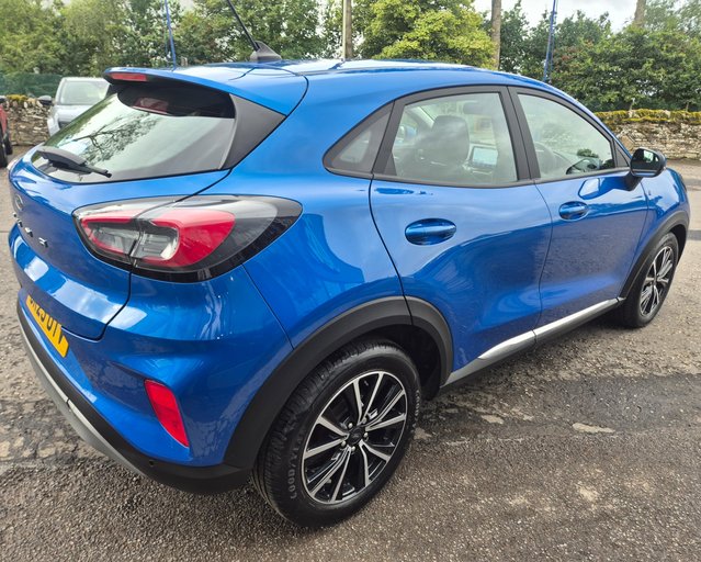 Ford Puma TITANIUM MHEV