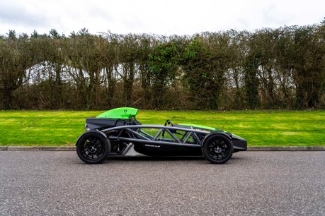 Ariel Atom 4. 320 BHP. 6-SPEED MANUAL. ÖHLINS DAMPERS. 3