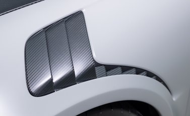 Porsche 911 GT2 RS (991) 34