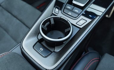 Porsche 911 Carrera GTS Cabriolet (992) 17