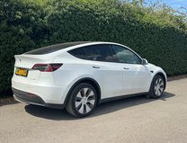 Tesla Model Y (Dual Motor) Long Range SUV 5dr Electric Auto 4WDE (384 bhp) 4