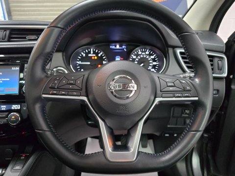 Nissan Qashqai 1.5 dCi N-Connecta Euro 6 (s/s) 5dr 36