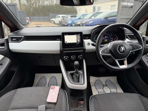 Renault Clio 1.6 Clio Techno E-Tech HEV Auto 5dr 4