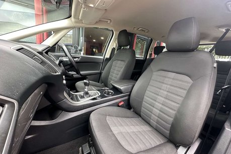 Ford Galaxy 2.0 TDCi Zetec MPV 5dr Diesel Manual Euro 6 (120 ps) 33