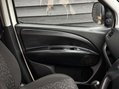 Vauxhall Combo 1.2 Combo 2000 CDTi 17