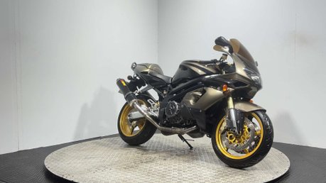 Aprilia SL1000 Falco 2004 ONLY 22K RUNS AND RIDES GREAT NEW MOT 1000CC V TWIN TOURER BIKE 2