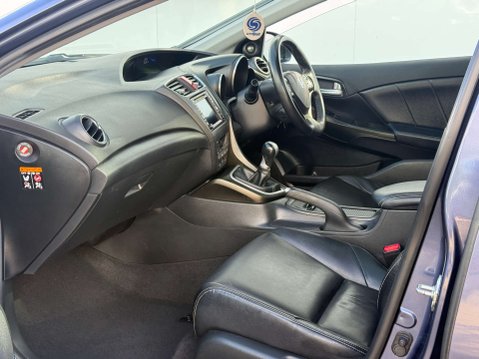 Honda Civic 1.8 Civic i-VTec SR 5dr 15