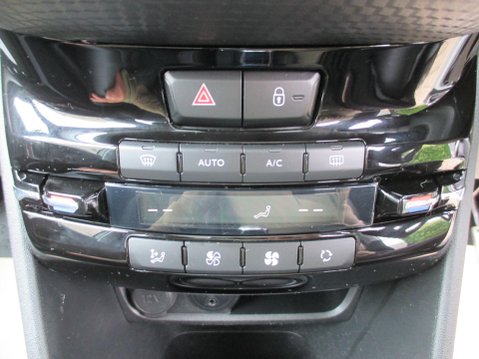 Peugeot 2008 1.2 PureTech GT Line Euro 6 (s/s) 5dr 22