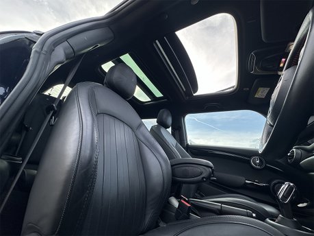 Mini Hatch JOHN COOPER WORKS 53