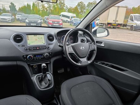 Hyundai i10 1.2 Premium SE Hatchback 5dr Petrol Auto Euro 6 (87 ps) 50