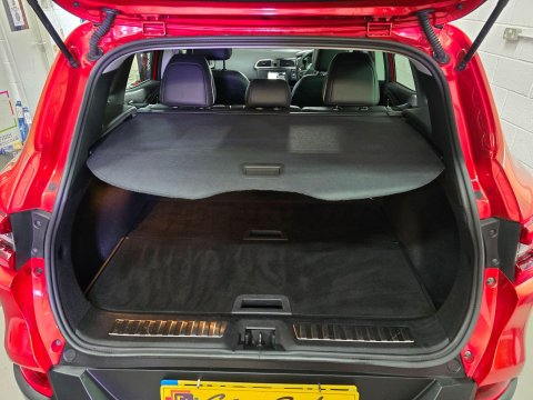 Renault Kadjar 1.2 TCe Signature Nav Euro 6 (s/s) 5dr 8