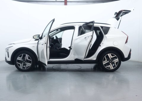 Hyundai BAYON 1.0 T-GDi MHEV Premium SUV 5dr Petrol Hybrid DCT Euro 6 (s/s) (100 ps) 57